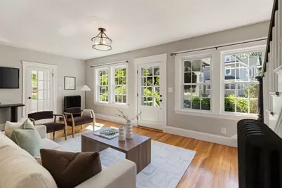43 Trenton St, Melrose, MA 02176 - Photo 7