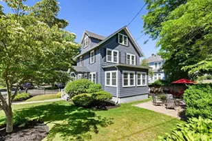 43 Trenton St, Melrose, MA 02176 - Photo 3