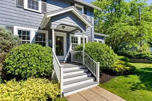 43 Trenton St, Melrose, MA 02176 - Photo 5