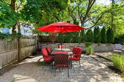 43 Trenton St, Melrose, MA 02176 - Photo 31