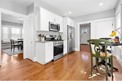 9 Phelps St, Salem, MA 01970 - Photo 11
