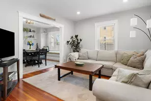9 Phelps St, Salem, MA 01970 - Photo 5