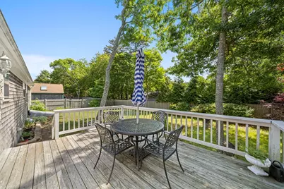 16 Lexington Dr, Barnstable, MA 02601 - Photo 19