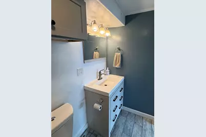 11-11A Barstow St, Malden, MA 02148 - Photo 7