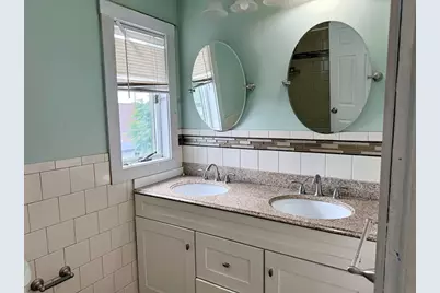 11-11A Barstow St, Malden, MA 02148 - Photo 13
