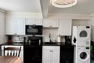 11-11A Barstow St, Malden, MA 02148 - Photo 3