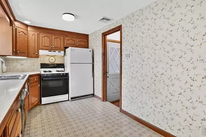 95 Wrenwood St, Springfield, MA 01129 - Photo 21