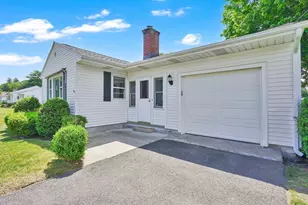 95 Wrenwood St, Springfield, MA 01129 - Photo 25