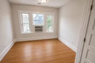9 Bradford Ave, Medford, MA 02155 - Photo 3
