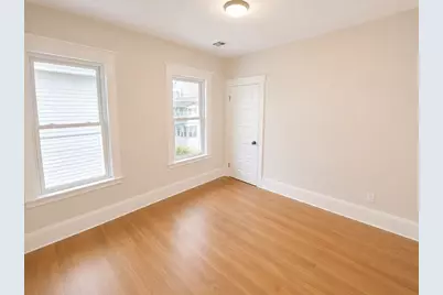 9 Bradford Ave #2, Medford, MA 02155 - Photo 5