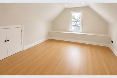 9 Bradford Ave #2, Medford, MA 02155 - Photo 9