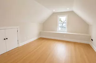 9 Bradford Ave, Medford, MA 02155 - Photo 9