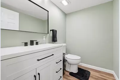 45 Constitution Dr, Leominster, MA 01453 - Photo 35