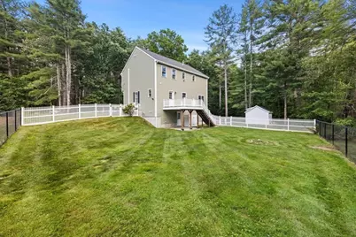 304 Quaker St, Northbridge, MA 01534 - Photo 27