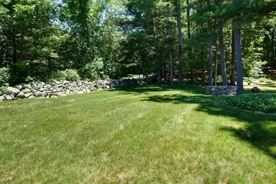 42 Ball St, Northborough, MA 01532 - Photo 9