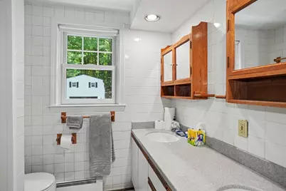 42 Ball St, Northborough, MA 01532 - Photo 17