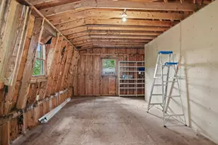 42 Ball St, Northborough, MA 01532 - Photo 23