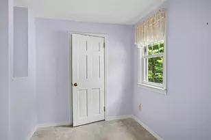 42 Ball St, Northborough, MA 01532 - Photo 7
