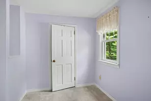 42 Ball St, Northborough, MA 01532 - Photo 7