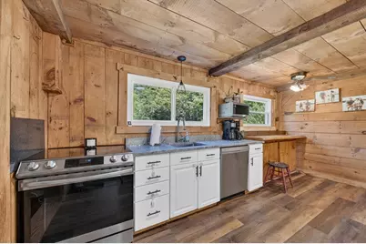 156 Bedford Street, Middleborough, MA 02346 - Photo 17