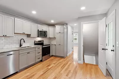 10-12 King St, Fitchburg, MA 01420 - Photo 9