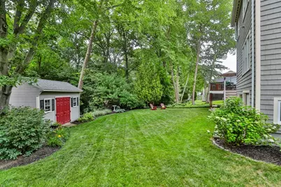 33 Reynolds Rd, Wakefield, MA 01880 - Photo 35