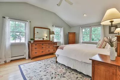 33 Reynolds Rd, Wakefield, MA 01880 - Photo 21