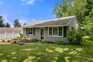 30 Colonial Rd, Holden, MA 01520 - Photo 1