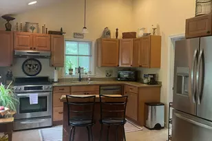 171 Mill St, Raynham, MA 02767 - Photo 9
