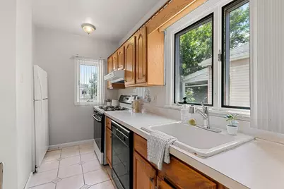 63 Prichard Ave, Somerville, MA 02144 - Photo 9