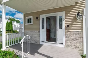 13 Midfield Dr, Rockland, MA 02370 - Photo 5