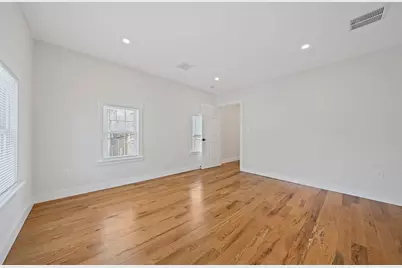 57 Orchardfield St, Boston, MA 02122 - Photo 19