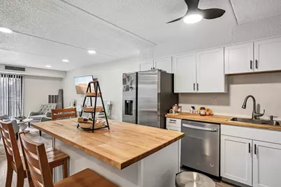 20 Nahant Place #307, Lynn, MA 01902 - Photo 1