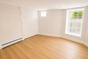 111 Hillsdale Rd, Somerville, MA 02144 - Photo 11