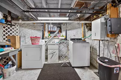 524 Eastern Avenue, Lynn, MA 01902 - Photo 35