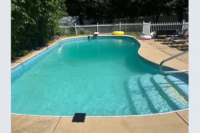 36 Duxbury St, Providence, RI 02909 - Photo 21