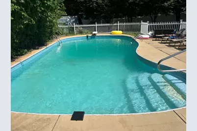 36 Duxbury St, Providence, RI 02909 - Photo 21