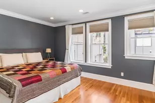 8 Brighton St, Boston, MA 02129 - Photo 9