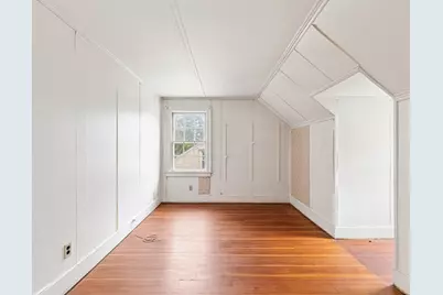 530 Montgomery Street, Fall River, MA 02720 - Photo 31