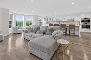 54 Commonwealth Ave, Boston, MA 02116 - Photo 13