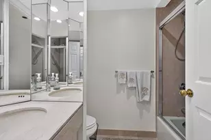 54 Commonwealth Ave, Boston, MA 02116 - Photo 21