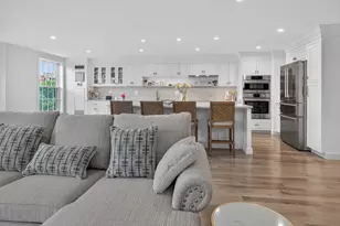 54 Commonwealth Ave, Boston, MA 02116 - Photo 11