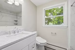 17 Cochrane St, Methuen, MA 01844 - Photo 11