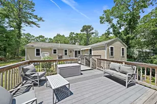 35 Braeburn Ct, Falmouth, MA 02536 - Photo 3