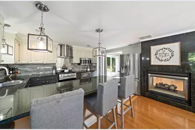 35 Braeburn Ct, Falmouth, MA 02536 - Photo 13