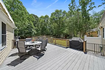 35 Braeburn Ct, Falmouth, MA 02536 - Photo 7