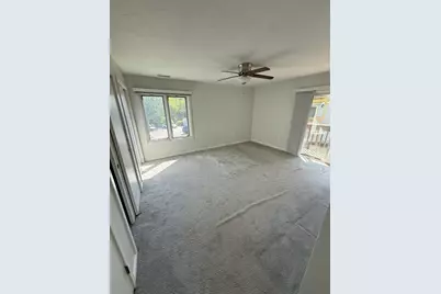 330 Sunderland Rd #39, Worcester, MA 01604 - Photo 11