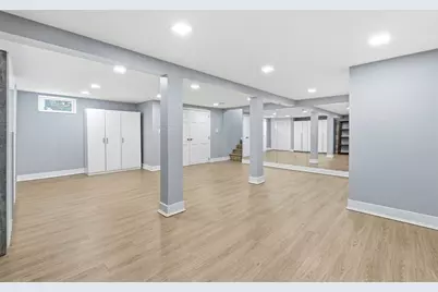 15 Sullivan St, Revere, MA 02151 - Photo 33