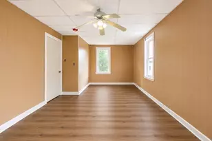 19 Blaine Ave, Beverly, MA 01915 - Photo 13