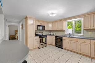6 Parkwood Ct, Yarmouth, MA 02664 - Photo 11